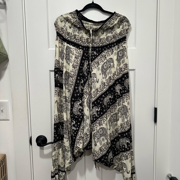 Harem elephant pants/jumpsuit - Picture 2 of 5